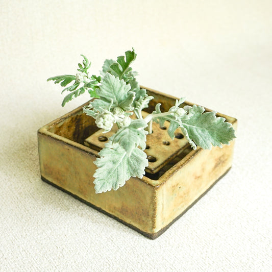 The Dark Horse Ikebana Vase- Sold Out