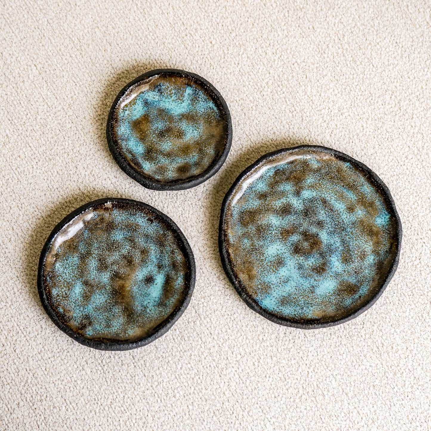 The Dark Horse Pinch Plate Set in Aqua + Brown-Preorder Now