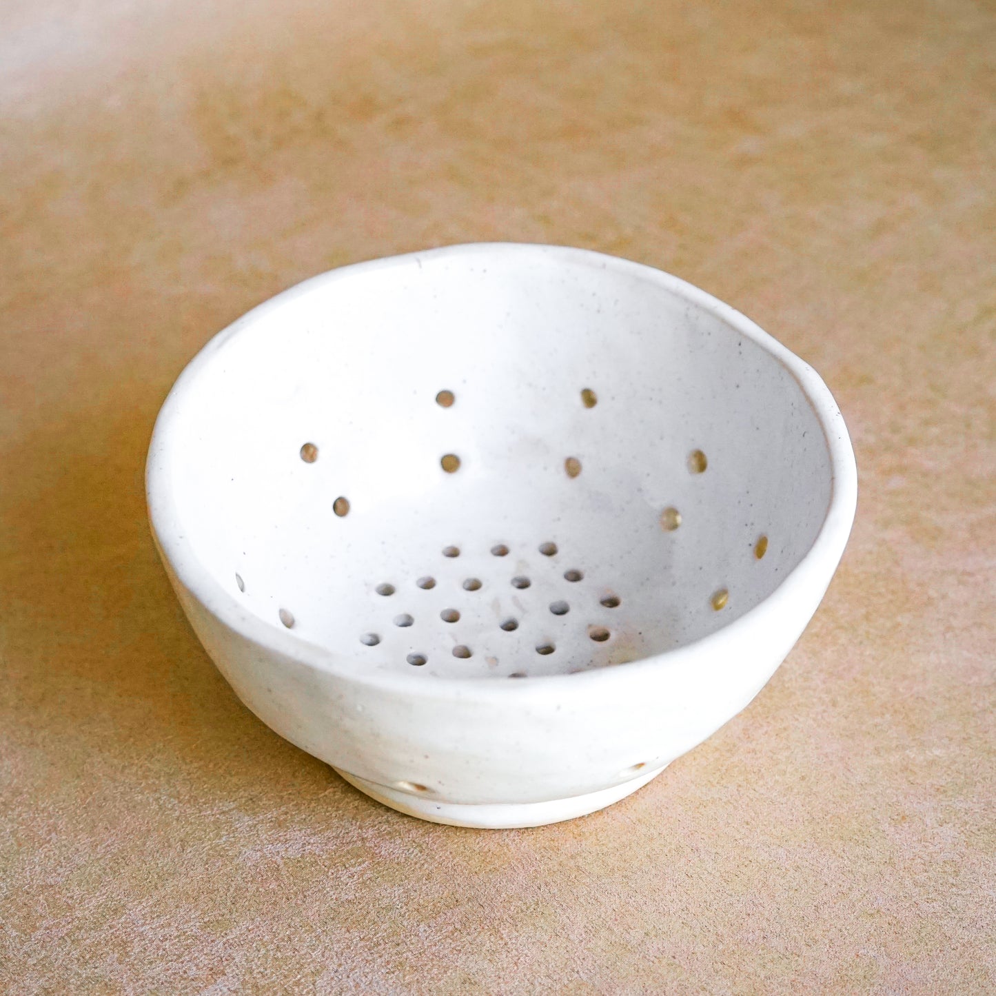 The Glossy White + Walnut Colander