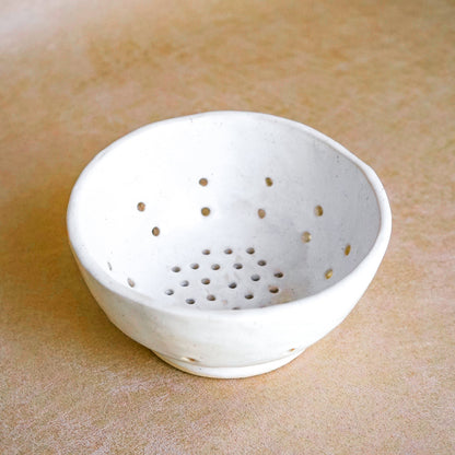 The Glossy White + Walnut Colander
